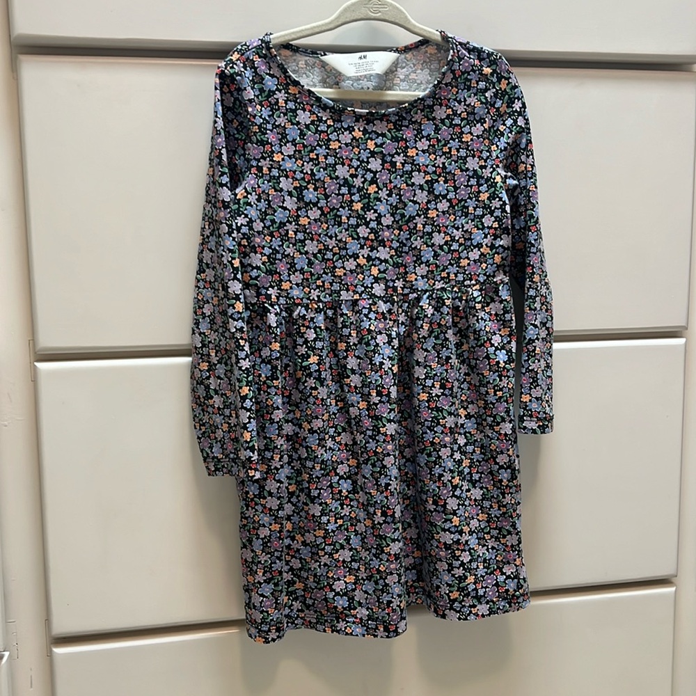 Floral Girls H&M cotton jersey dress size 5T/6